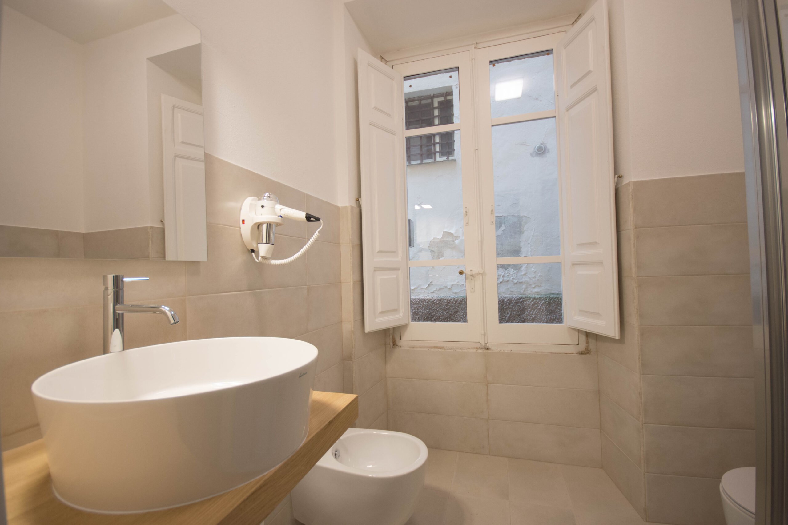 Bagno privato Alloggio Cross road Four Cagliari